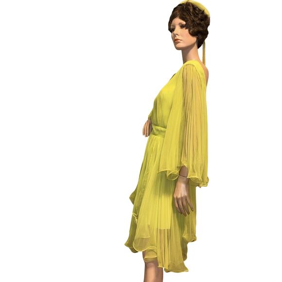 Vintage Miss Elliette Lime Chiffon Dress w/Matching Hat, Pleated Flutter Sleeve - Picture 4 of 10